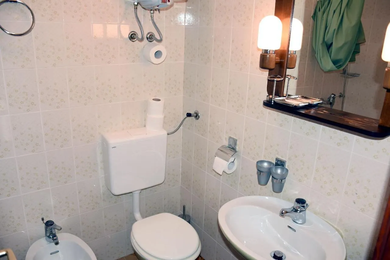 Διαμέρισμα Cosy Studio With A Terrace And A Sea View Ravni
